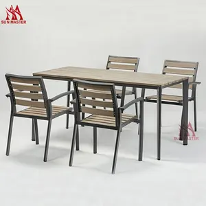 Mobilier moderne d'extérieur pour restaurant Ensemble de salle à manger de jardin Table et chaise de jardin imperméable en aluminium et bois pour hôtel Café Bistro Patio