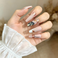 Venta al por mayor de 24 uñas postizas de ataúd largo con acabado mate, estilo francés, con purpurina de dibujos animados y diamantes de imitación de hoja de otoño, de ABS reutilizables.