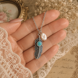 Collana con Ciondolo a Piuma in Stile Bohémien, Design Vintage per Donne - Product Image 6