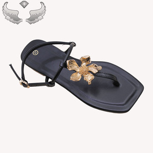 Sandalias Planas de Alta Calidad, Modernas, Ligeras y Duraderas, Marca Privada, para Mujer, Verano, Aire Libre, con Tira en T, Antideslizantes, Antiolor - Product Image 3