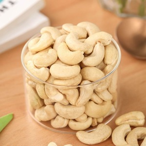 Factory Price Hot Sale Tasty Roasted Cashew Nuts Whole <strong>Kernels</strong> Crunchy Natural Classic Snack Packed in Bag - Product Image 5