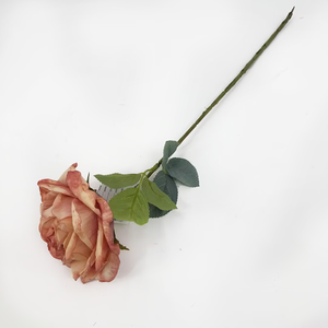 Rose Artificiali Realistiche al Tatto, <span class=keywords><strong>Fiori</strong></span> in Seta e <span class=keywords><strong>Raso</strong></span> Neri e Rossi per Decorazioni Matrimoniali e Casa - Product Image 4