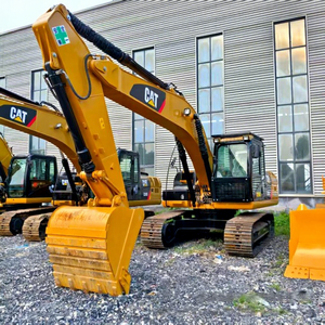 Excavadora Usada de 8 Toneladas con Motor y Cucharón de Excavación para Construcción - Product Image 1