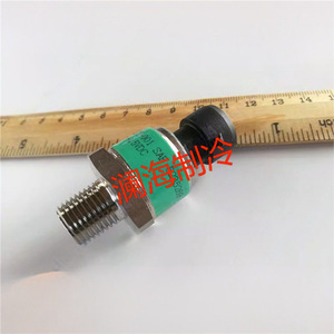 Capteur de pression York 025W51091-006 Type jauge Montage 025W47072-001 006 112 113 114 - Product Image 1