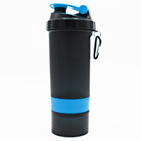 Bouteille Shaker Protéiné 700ml avec Balle Mélangeuse, Anti-fuite, Sans BPA, avec Échelle, pour Fitness, Gym, Sport, Entraînement et Compléments Alimentaires, en Plastique