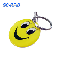 Epoxy RFID Smart Card 125KHz 13.56MHz Smooth Touch mit individuellem Logo zur Benutzerautorisierung bei gemeinsam genutzten Elektrorollern