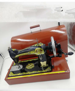 <span class=keywords><strong>Machine</strong></span> à <span class=keywords><strong>coudre</strong></span> <span class=keywords><strong>Singer</strong></span> à l'ancienne nouvelle condition Vintage manivelle roue en fonte outil de couture domestique - Product Image 5