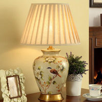 Lampe de table en céramique pour chambre à coucher, dortoir, salon, chevet, style moderne, luxe léger, lampe de bureau LED haute en céramique