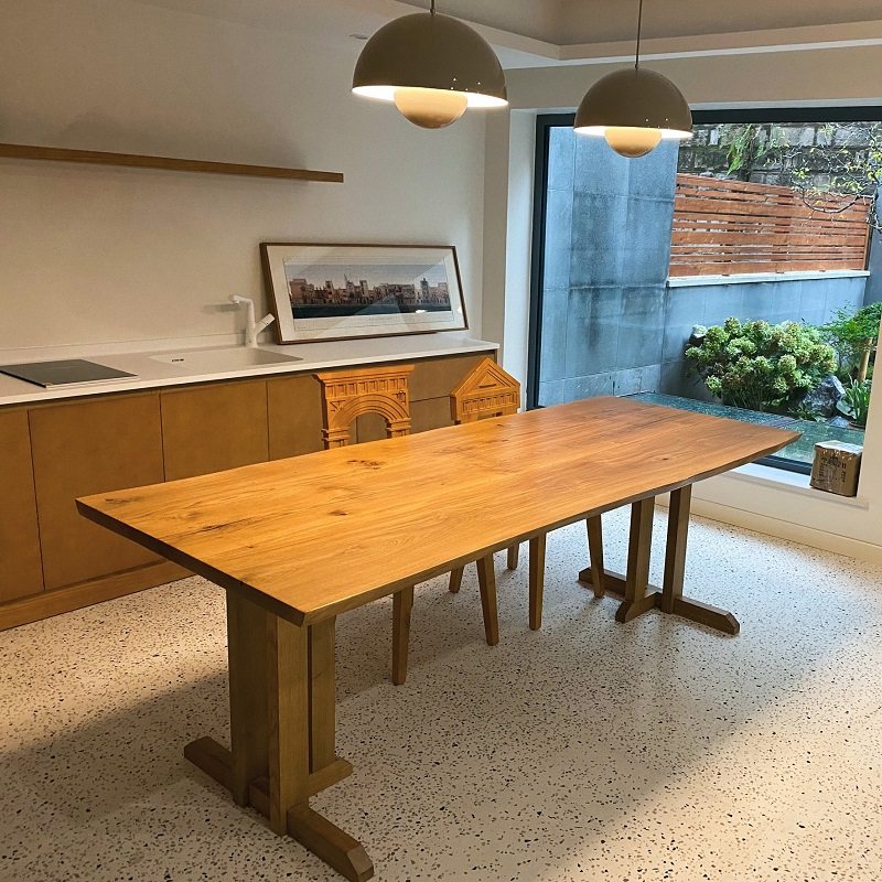 A pair of luban legs-white oak