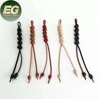 EA910 Vente en gros de mini-breloques de sac personnalisées en cuir véritable faites à la main, porte-clés de créateur, accessoires pour téléphone, breloques de voiture de luxe