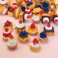 Miniature di Frutta e Torte in Resina per Case delle Bambole, Decorazioni Fai-da-Te e Accessori per Artigianato
