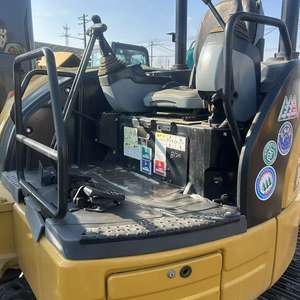 Excavatrice d'occasion Caterpillar CAT304C CR 4 tonnes, mini-excavatrice de haute qualité, importée avec emballage d'origine, CAT304, pelle compacte - Product Image 4