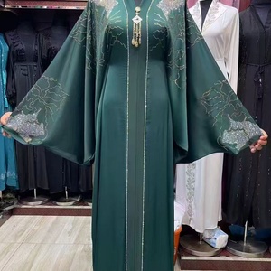 <span class=keywords><strong>Abito</strong></span> Abaya Elegante da Donna Taglie Forti, <span class=keywords><strong>Maniche</strong></span> Lunghe <span class=keywords><strong>a</strong></span> <span class=keywords><strong>Pipistrello</strong></span>, Fantasia Floreale, <span class=keywords><strong>con</strong></span> Diamanti, per Uso Quotidiano Primaverile - Product Image 1