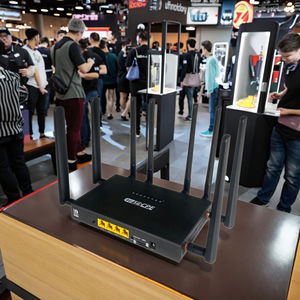 Sıcak satış yeni mt7. AX3000 Wi-Fi 6 Mesh ağ WireGuard VPN 5G yönlendirici, SIM kart yuvası ve harici anteni destekler. - Product Image 3