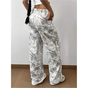 Pantalones de Camuflaje Personalizados para Chicas, Cintura Alta, Estilo Baggy, Pierna Ancha, Estilo Y2K, con Bolsillos, Transpirables, Ropa Casual Urbana - Product Image 3