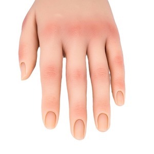 Main d'entraînement souple en silicone pour la pratique des ongles avec support – Outil de présentation flexible pour salon de manucure et nail art - Product Image 2