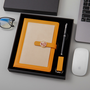 A5 Leather Business Office Journal Planner Diary Notebook Set con USB Flash y bolígrafo para la mercancía personalizada más popular - Product Image 2