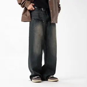 Jeans pour hommes personnalisés OEM 2024 Nouveaux modèles de printemps et d'été rivet Décoration poches pantalons jeans pour hommes rétro