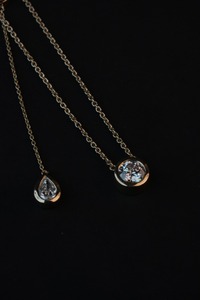 Lab Grown Diamond Gold Plated Round Brilliant Cut Collar de lujo para mujer - Product Image 4