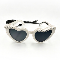 Lunettes LED en forme de cœur, lumineuses, fluorescentes, en plastique durable, écologiques, pour mariée, idéales pour les fêtes