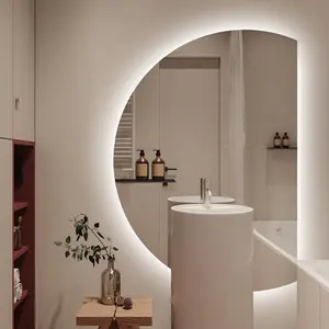 Miroir fantaisie de salle de bain rétro-éclairé décoratif sans cadre en forme de demi-lune