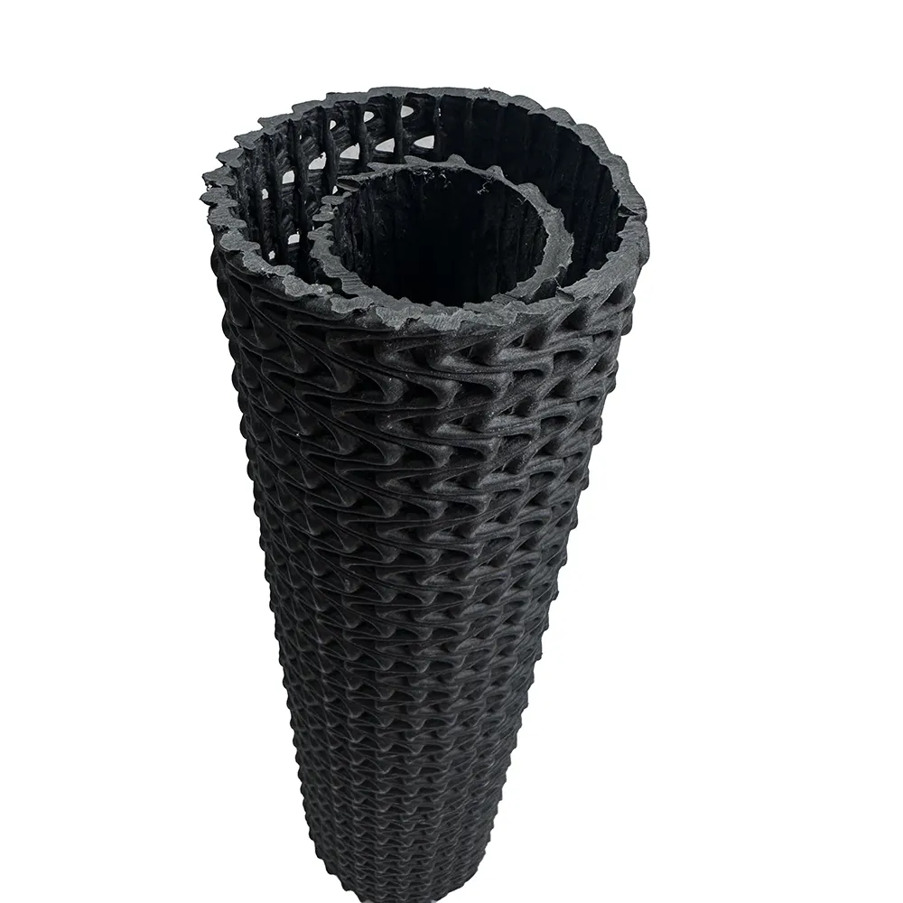 3D жесткая пластиковая дренажная проницаемая труба HDPE с изогнутой сеткой
