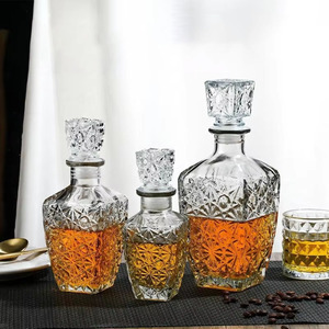 Bouteilles en verre carrées en gros pour spiritueux étrangers, vin rouge, whisky, <span class=keywords><strong>vodka</strong></span> transparente et vin de fruits – Stockage - Product Image 2