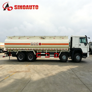 Nuevo Camión <span class=keywords><strong>Cisterna</strong></span> <span class=keywords><strong>de</strong></span> Combustible Sinotruk Howo 8x4 LHD/RHD 25CBM, Vehículo <span class=keywords><strong>de</strong></span> Transporte <span class=keywords><strong>de</strong></span> Petróleo para África - Product Image 5