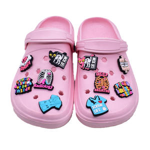 <span class=keywords><strong>Xiami</strong></span> femmes nouveau dessin animé série médicale PVC sabot breloque breloques de chaussures bricolage accessoires détachables chaussure fleurs chaussure transfrontalière - Product Image 5