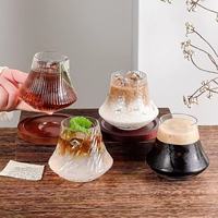 PFAS-vrij, loodvrij, food-grade, hoog borosilicaatglas, Fuji-bergvormig, aanpasbaar tumbler, met handgesneden reliëfstructuur