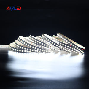 Bande LED SMD à haute efficacité SMD2835 128 LED/m 10 mm CRI90 DC24V 12,8 W 180 lm/W Bande flexible protégée pour signalétique commerciale - Product Image 5