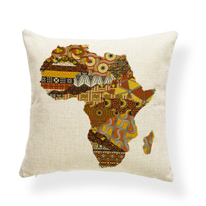 Housse de coussin carrée en polyester Amity Wholesale, imprimée avec une carte d'Afrique, fermeture éclair invisible, écologique, lavable en machine, personnalisable - Product Image 5