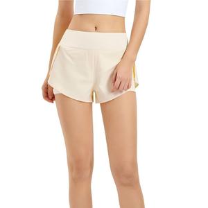 Shorts de course pour femmes en gros, taille haute, 2-en-1, anti-transparence, avec poches latérales, séchage rapide, vêtements de sport - Product Image 1