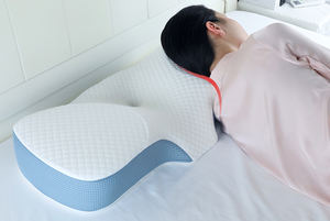 Oreiller ergonomique en mousse à mémoire de forme pour la santé cervicale - Product Image 6