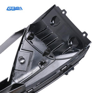 Pièces automobiles à prix avantageux, prise d'air gauche noire pour Lotus Emira 2021-2025 OE 8890731283 - Product Image 4