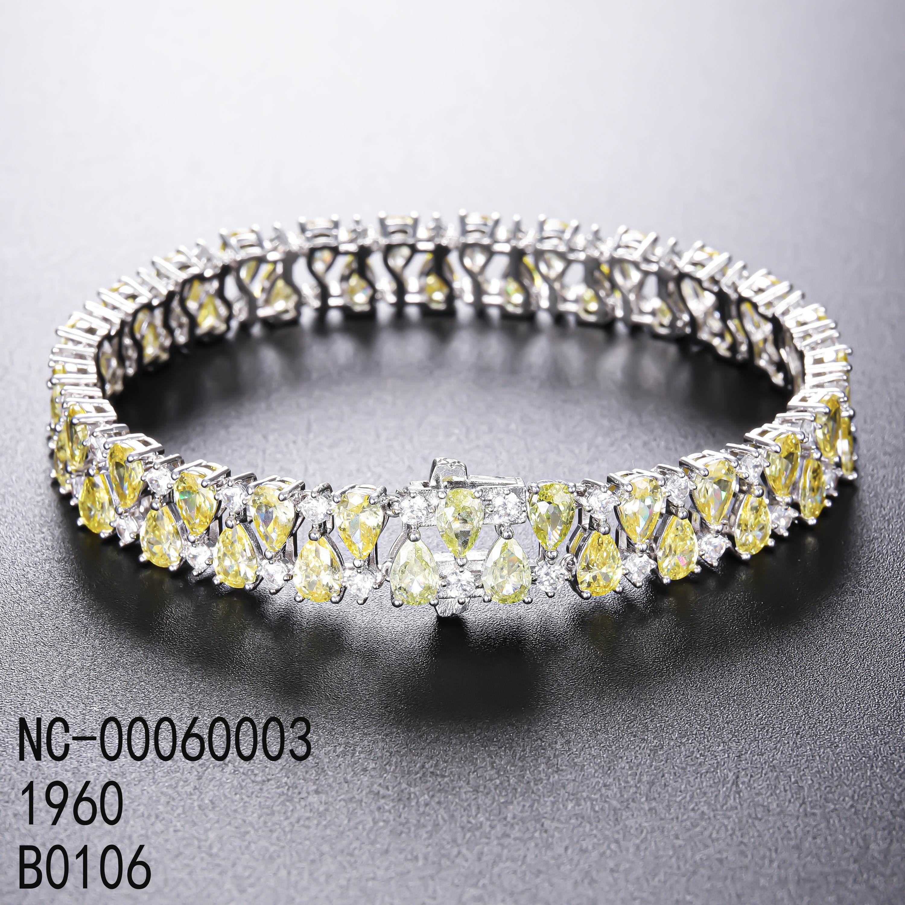 สีเหลือง