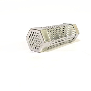 Tube micro-perforé hexagonal en acier inoxydable 304 pour fumoir à granulés BBQ, poli et résistant à la chaleur - Product Image 4