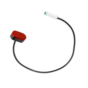 Feu arrière intelligent pour trottinette électrique MAX G30 – Accessoire d'origine pour une visibilité accrue et une sécurité accrue - Product Image 3