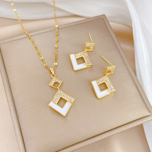 En stock, vente flash, collier en chaîne en alliage plaqué or avec zircon, ensemble de bijoux de mode pour fête, unisexe - Product Image 5