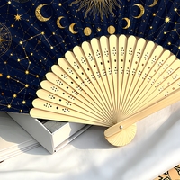 Éventail pliant personnalisé en bambou sculpté, motif céleste, en papier ou en tissu, accessoire pour mariage ou fête