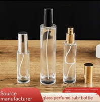 Fournisseur en gros de flacons de parfum en verre de 30 ml, 50 ml, 100 ml avec bouchon pulvérisateur, flacons de parfum vides rechargeables, flacons de parfum en verre pour cosmétiques
