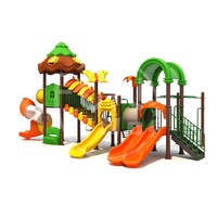 Toboggan extérieur moderne, durable, professionnel, personnalisé, approuvé ASTM, pour les projets d'écoles, de parcs et d'aires publiques.