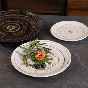 Assiette à dîner en céramique de style japonais, peinte à la main avec un motif en spirale, vaisselle rustique en grès, design ondulé, assiettes rondes pour restaurant - Product Image 2