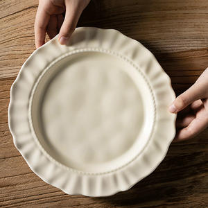 ชุดจานขนมเซรามิกคุณภาพสูง สีพื้นเรียบหรู ดีไซน์ย้อนยุค ทรงกลม ใช้กับไมโครเวฟได้ - Product Image 3