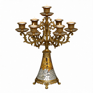 Support de bougie en laiton antique sur mesure, artisanat métallique de luxe pour la décoration intérieure, usiné CNC - Product Image 1