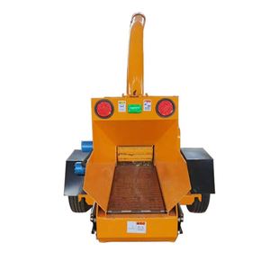 Broyeur de <span class=keywords><strong>bois</strong></span> mobile à alimentation hydraulique Elf Powered en promotion - Product Image 1
