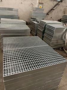 Couvercle de <span class=keywords><strong>grille</strong></span> de drainage extérieur <span class=keywords><strong>grille</strong></span> en acier galvanisé pour gouttière - Product Image 5