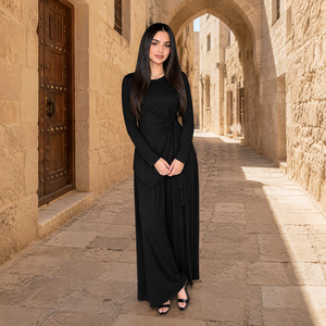 Set Sportivo in Jersey Morbido con <span class=keywords><strong>Top</strong></span> con Laccetti Laterali e Pantaloni a Gamba Larga per Donna, Abbigliamento Casual e Loungewear di Loriya Abaya - Product Image 2