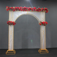 Blanc Élégant Arc de Mariage En Métal de Conception de Toile De Fond
