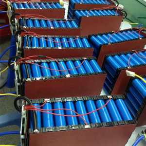 OEM <span class=keywords><strong>12V</strong></span> 24V 200Ah 300Ah 400Ah Baterias LiFePO4ソーラーリン酸鉄リチウム電池リチウムイオンバッテリーパック - Product Image 2